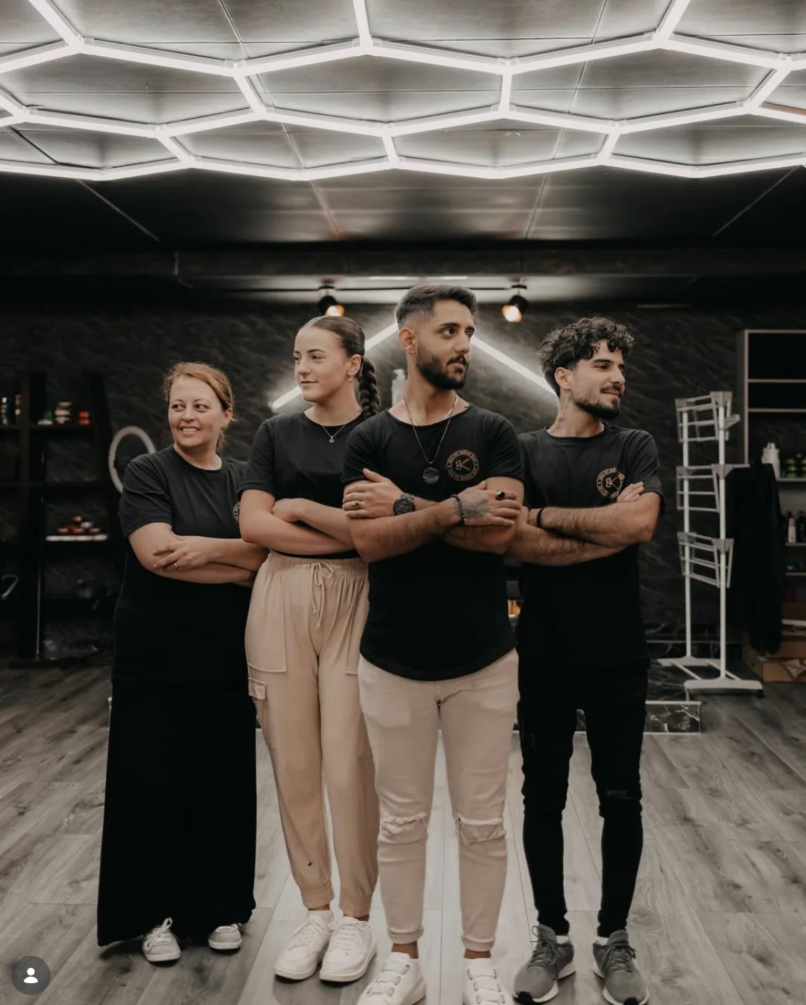 Das gesamte Gold Cut Team im Friseursalon in Rottweil